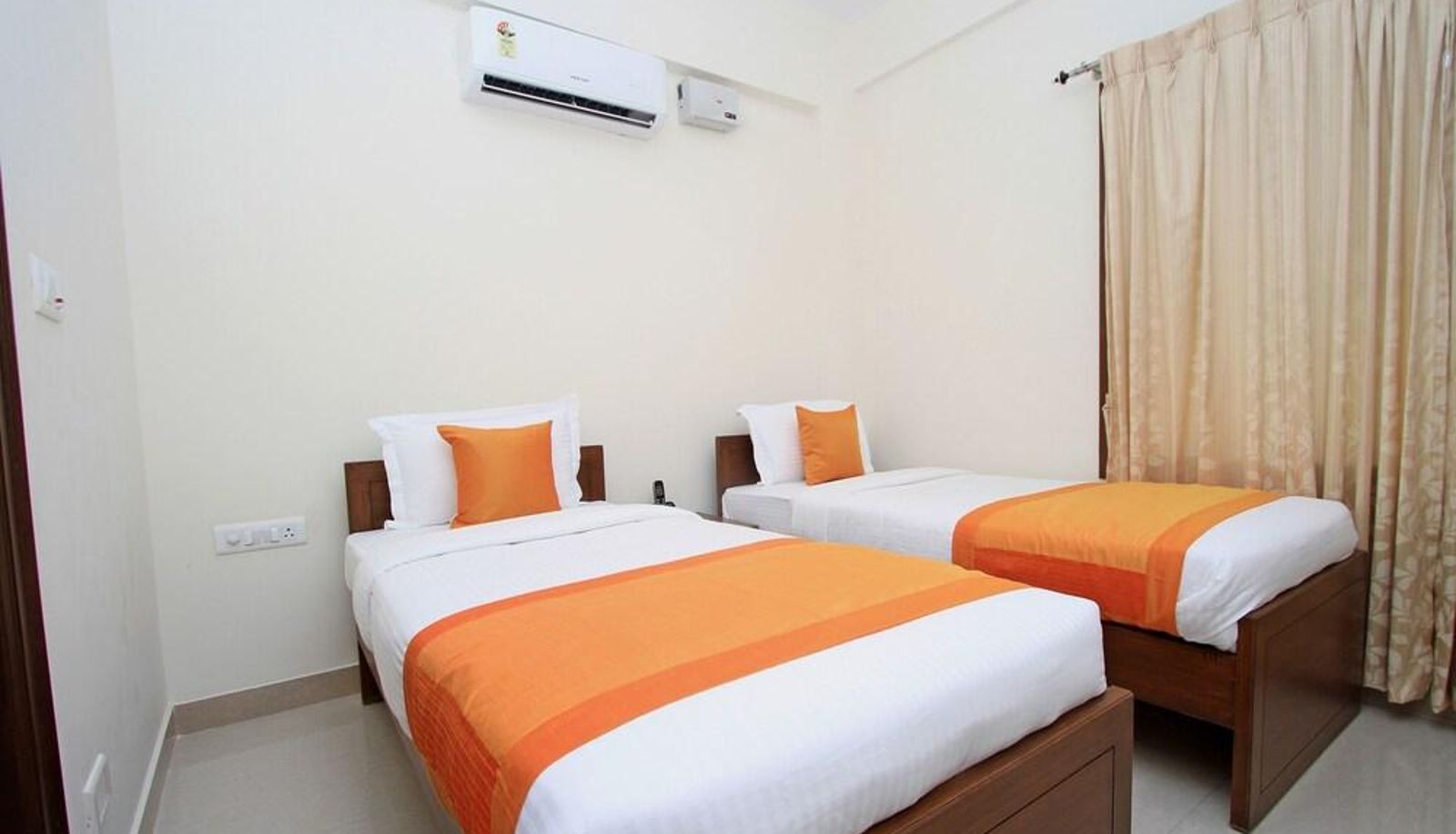 Standard room - OYO 4797 Lulu Hospitality