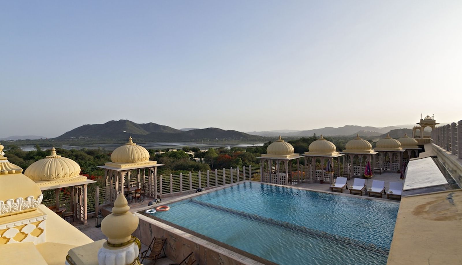 Piscina - Chunda Palace