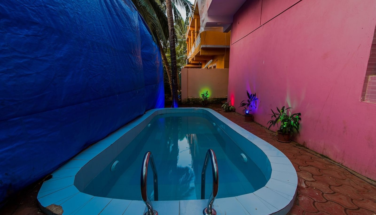 Pool - OYO 10576 Hotel Residency
