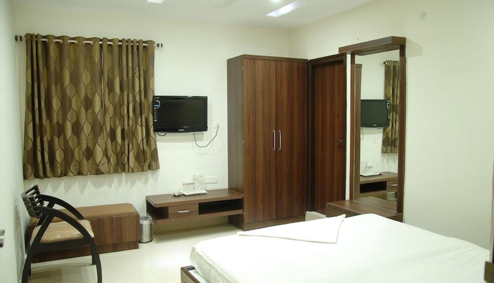 Chambre supérieure (double) - Hotel VJR Residency