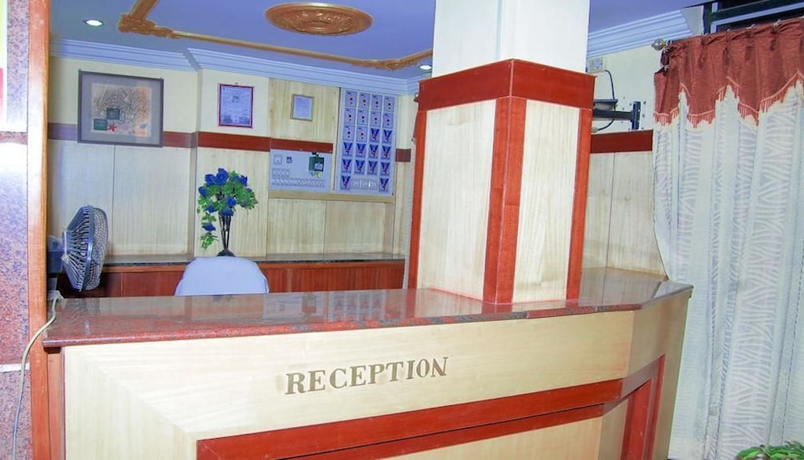 Reception - Green's Residency