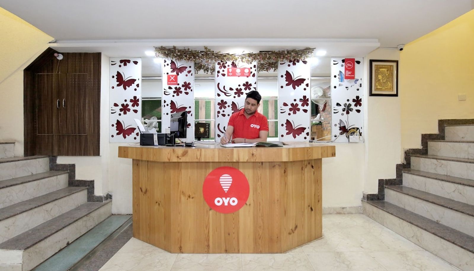 Rezeption - OYO 10145 Hotel JK