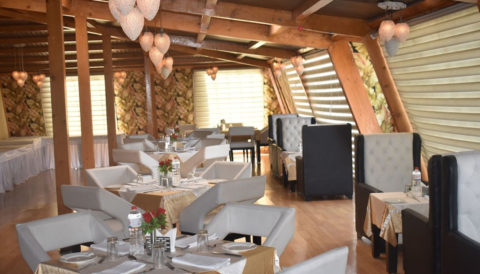 Sala de reuniones - Rose Petal
