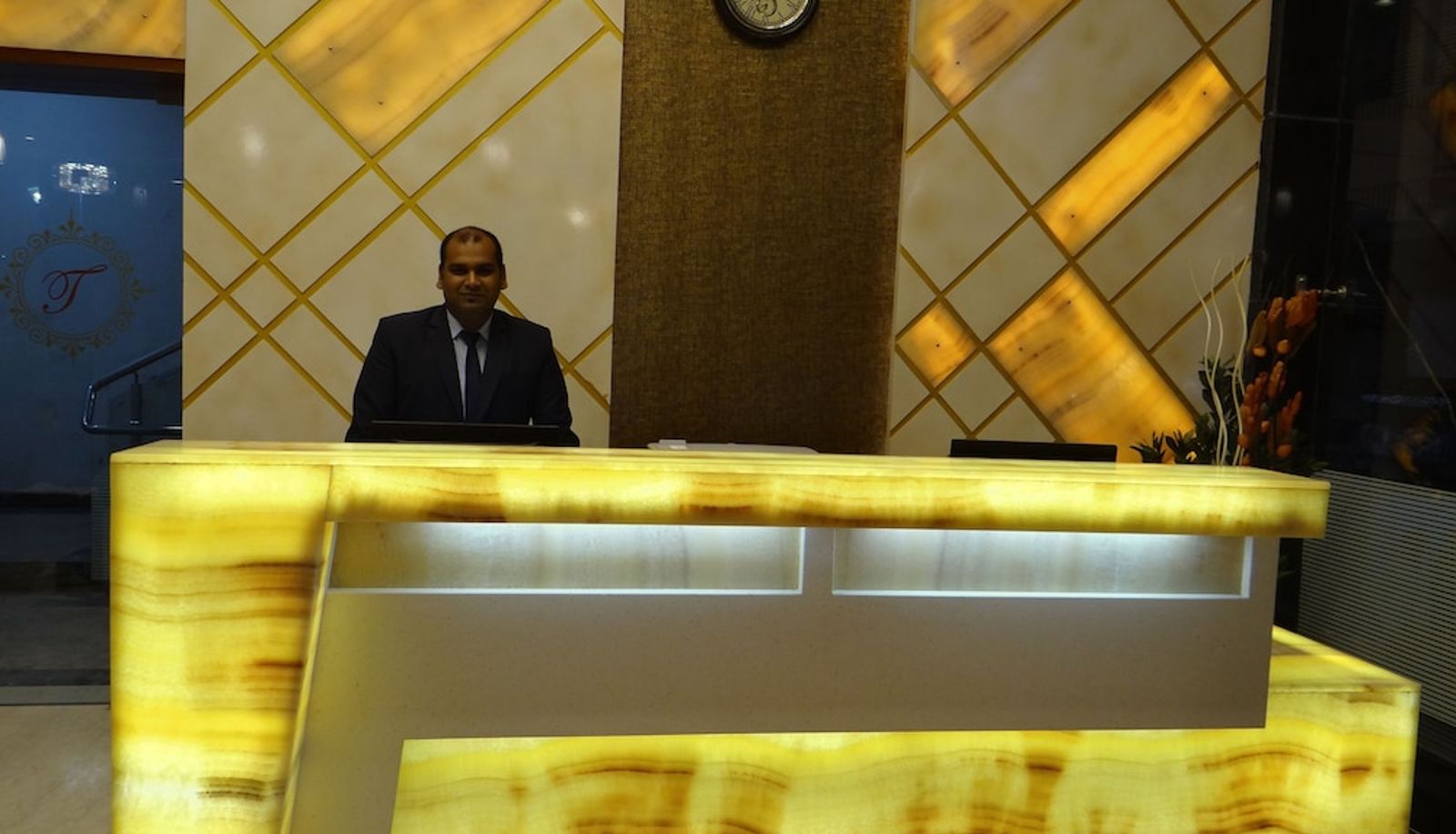 Reception - Hotel Tridev