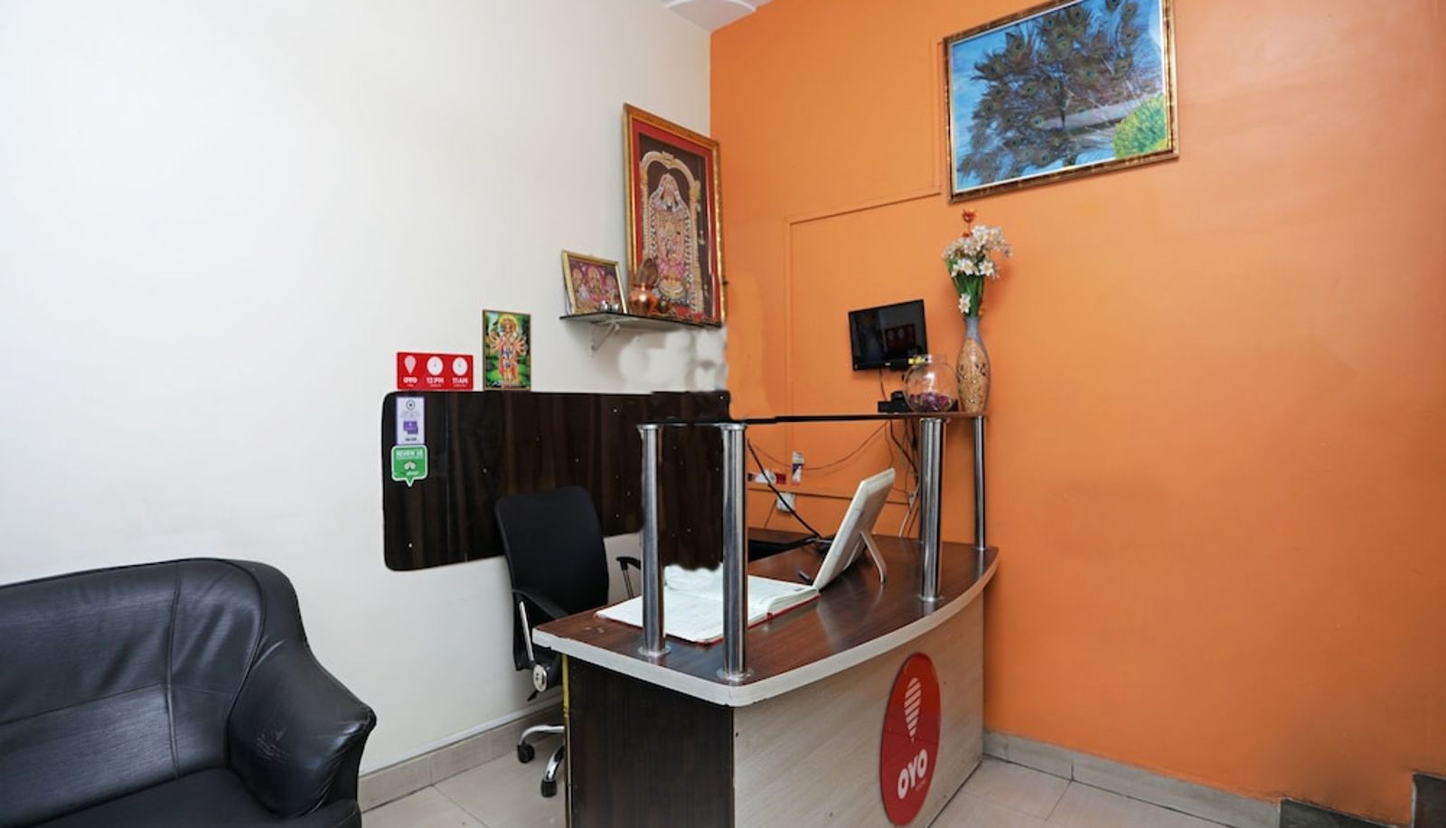 Reception - OYO 704 Apartment Kharadi