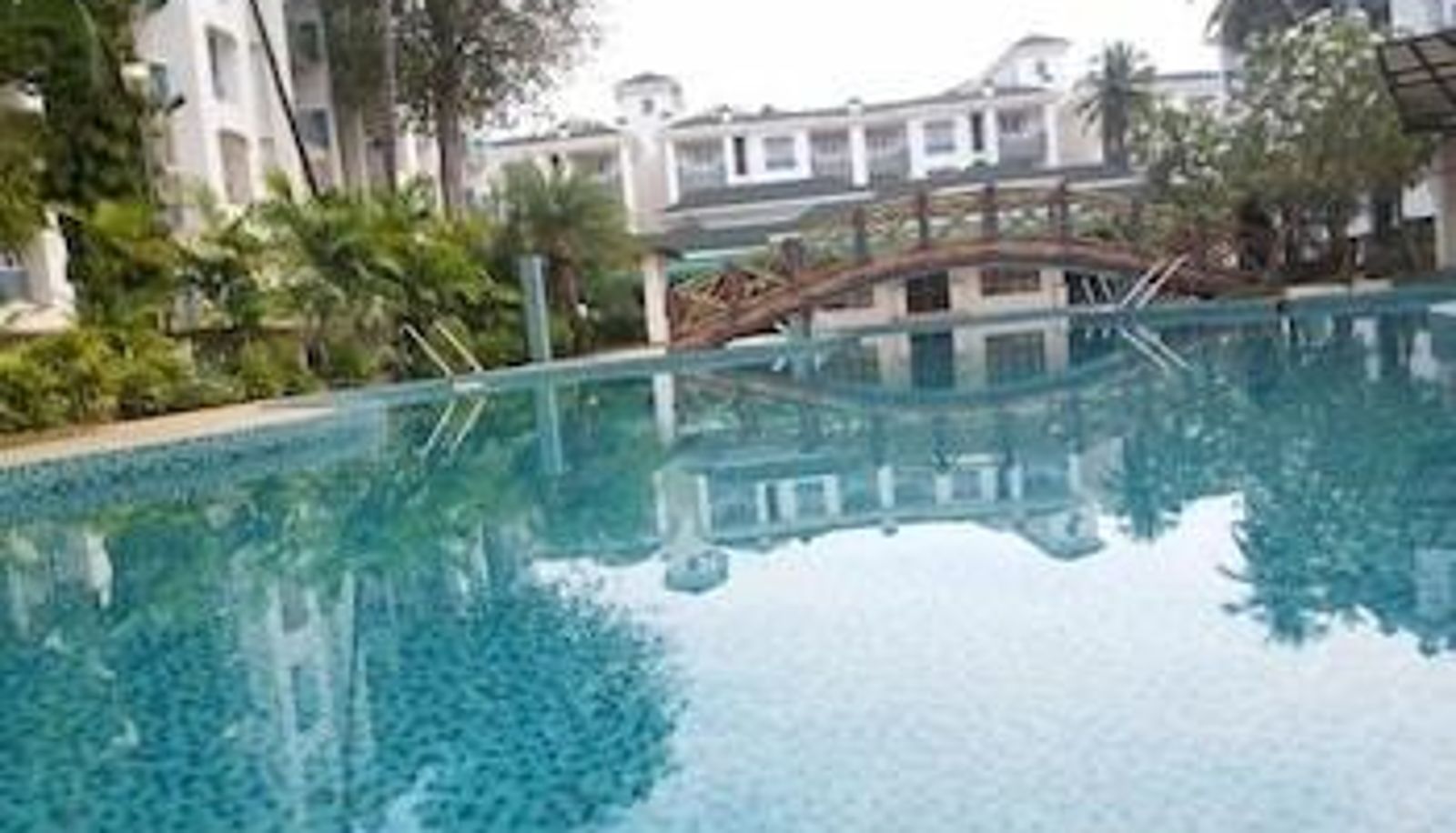 Area esterna dell'hotel - Excelsior Holiday Homes