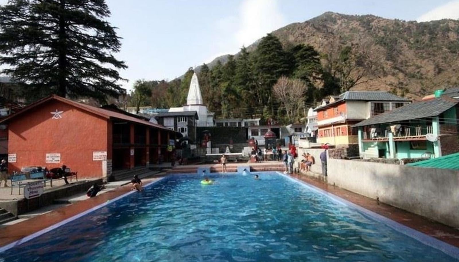 Pool - Hotel Sambyal Wings