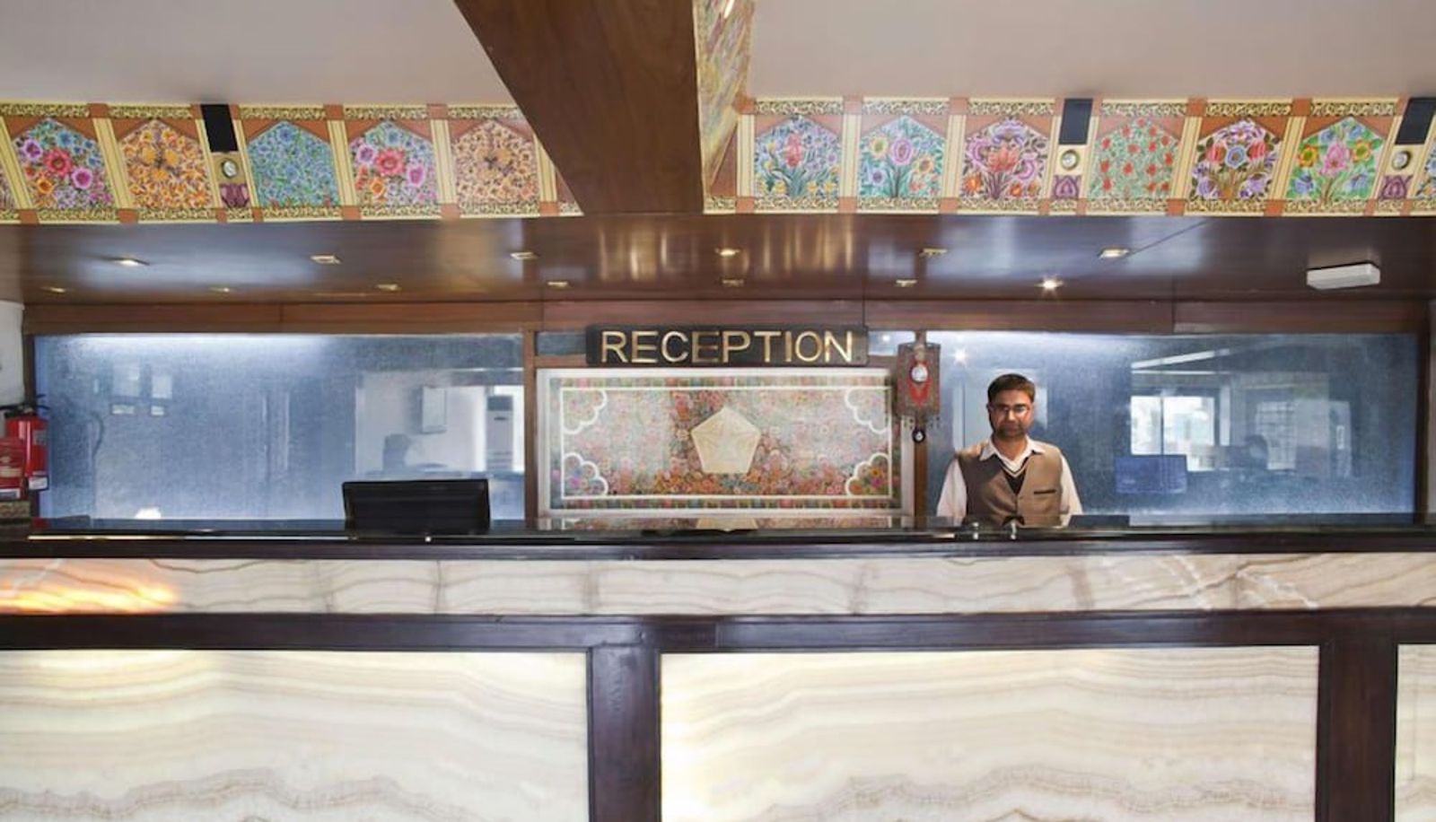 Recepcja - ADB Rooms Hotel Silver Star