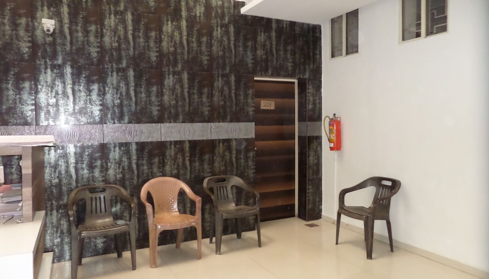 Hall - Hotel Ashok Deluxe