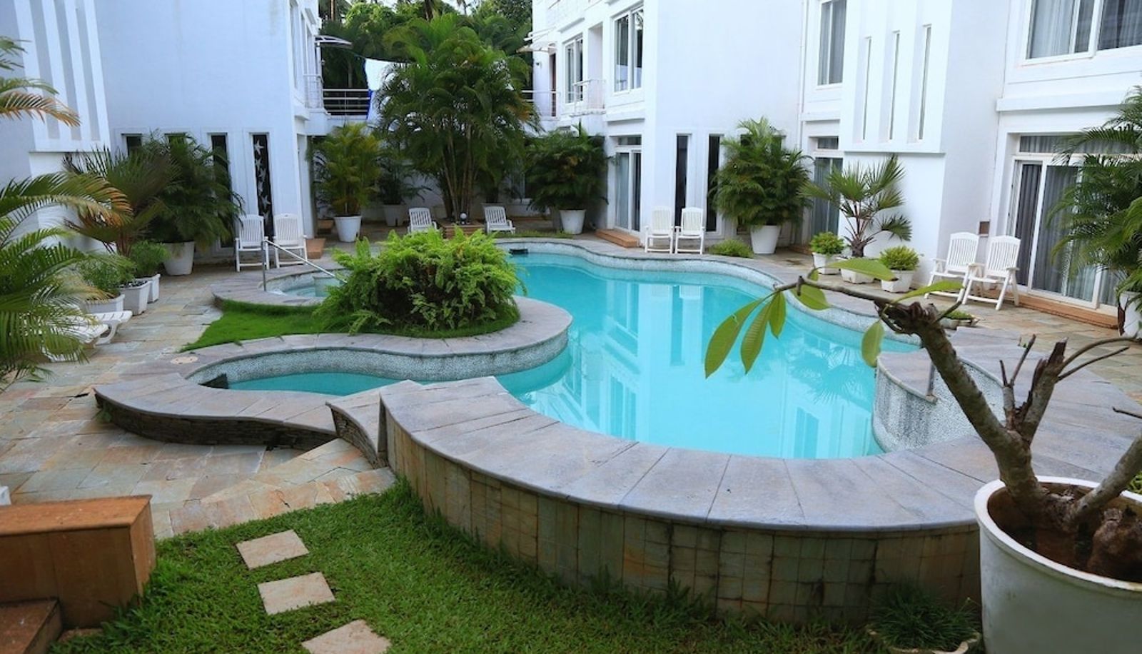Pool - The Acacia Villa - Jia Candolim