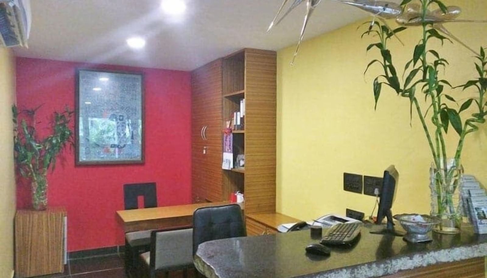 Recepción - Illam Hotel