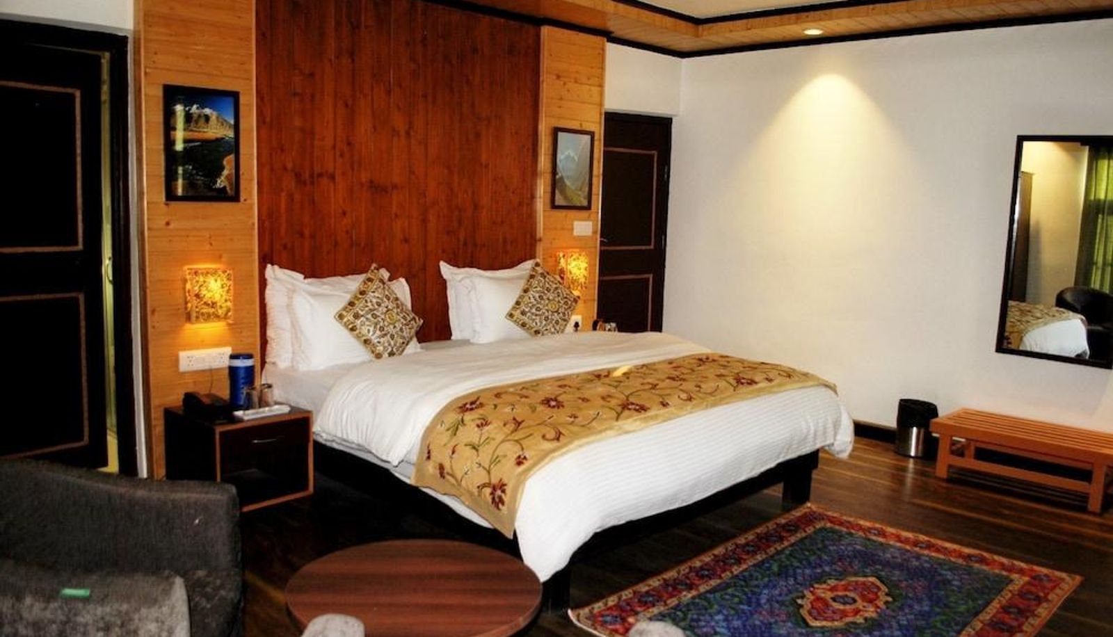Habitación superior (doble) - Himalayan Hill by Evoke Resort