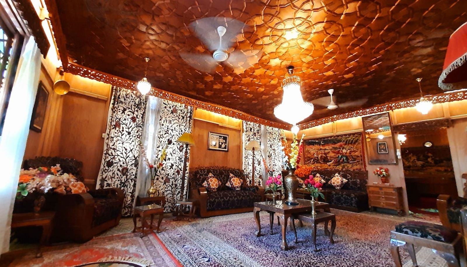 Sala - Luxury Inn Badyari Palace Houseboats