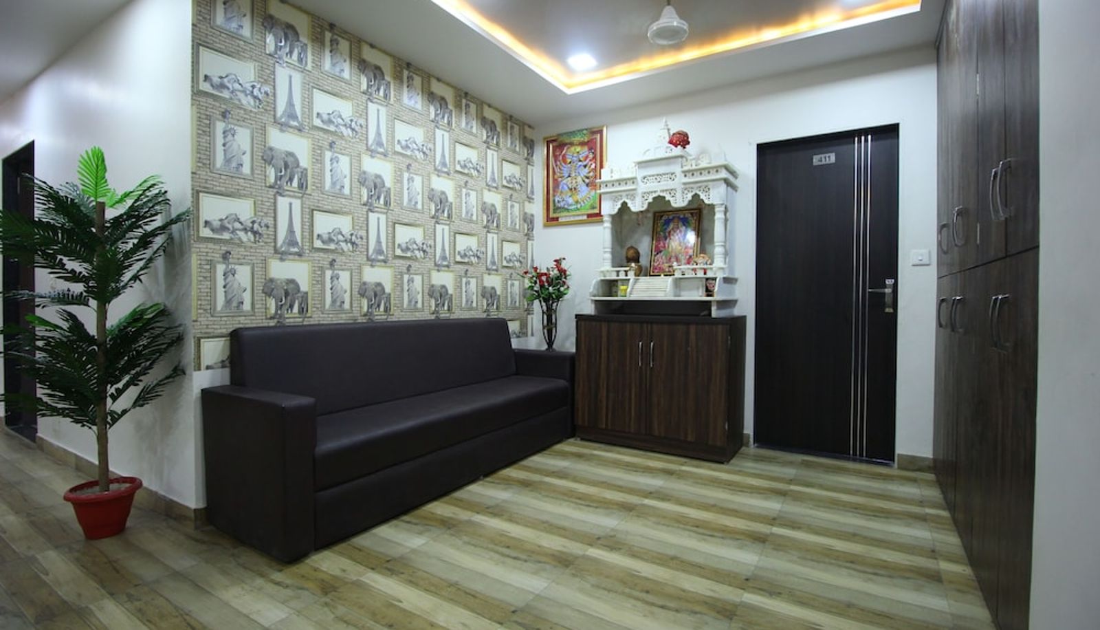 Hall - OYO 8864 Hotel Royal City