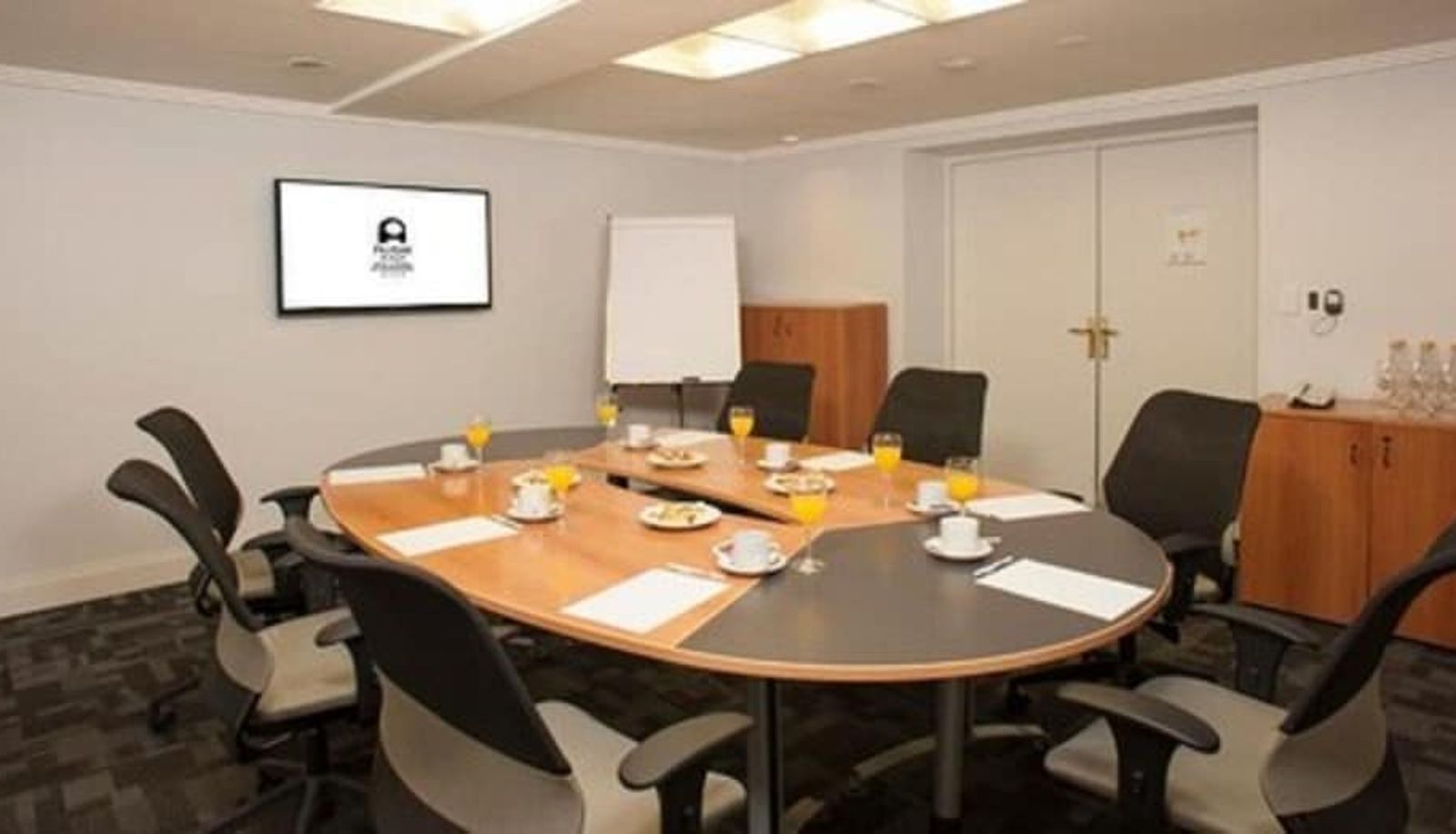 Sala riunioni - Austral Hotel