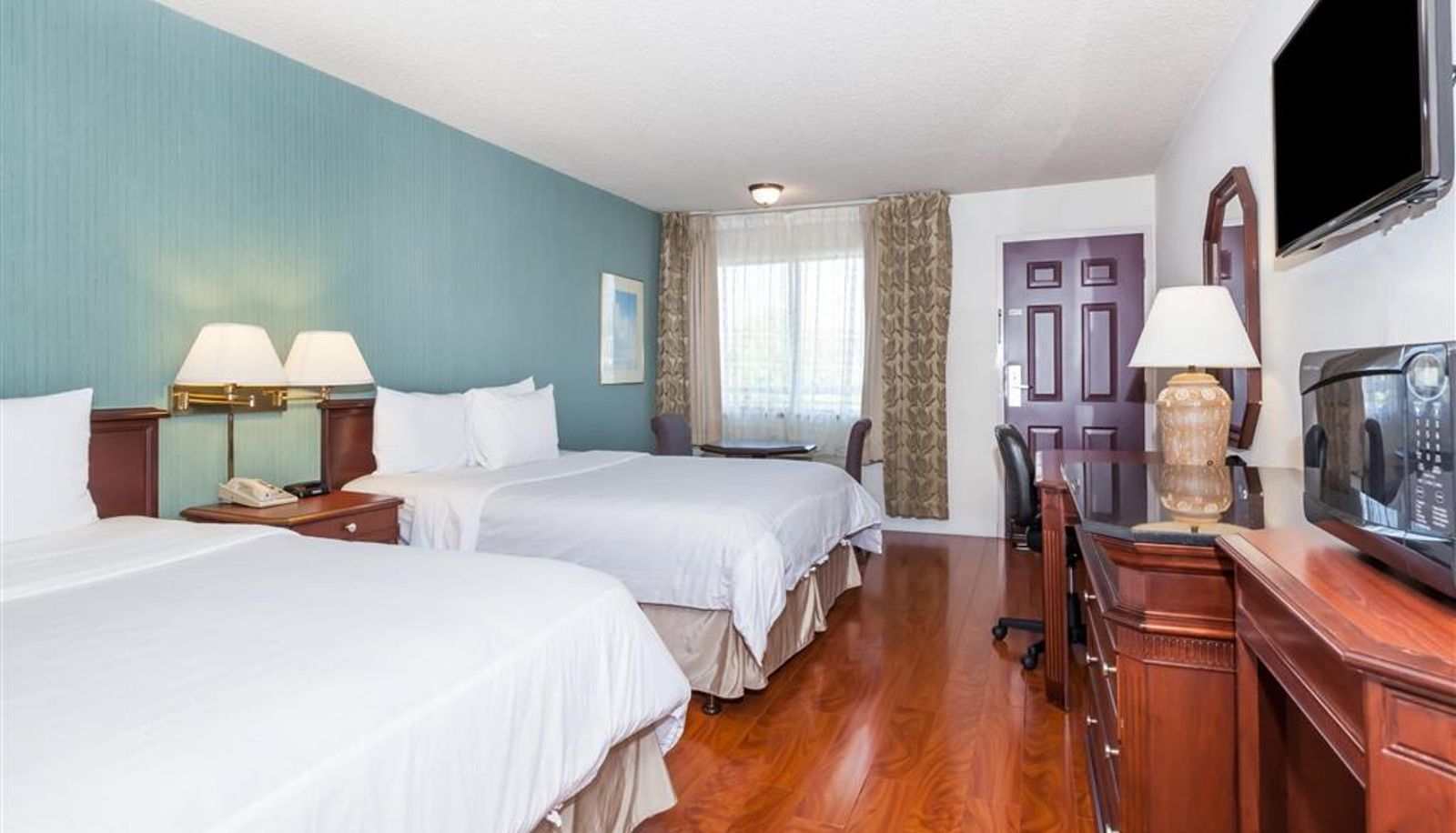 Pokój - Days Inn & Suites by Wyndham Sunnyvale