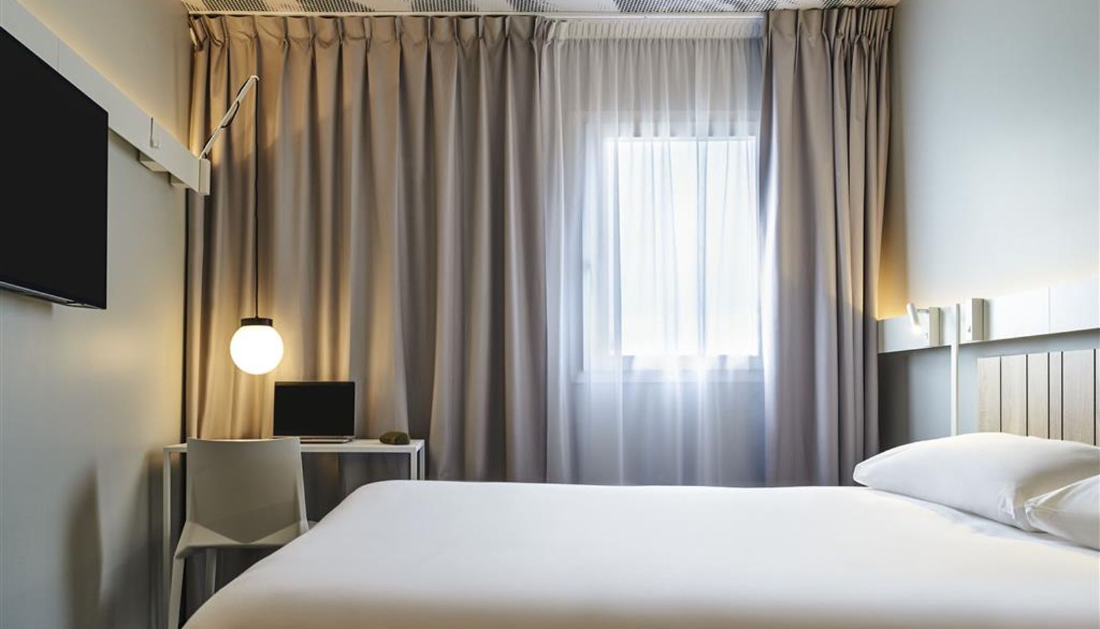 Zimmer - Ibis Clamart Paris Vélizy
