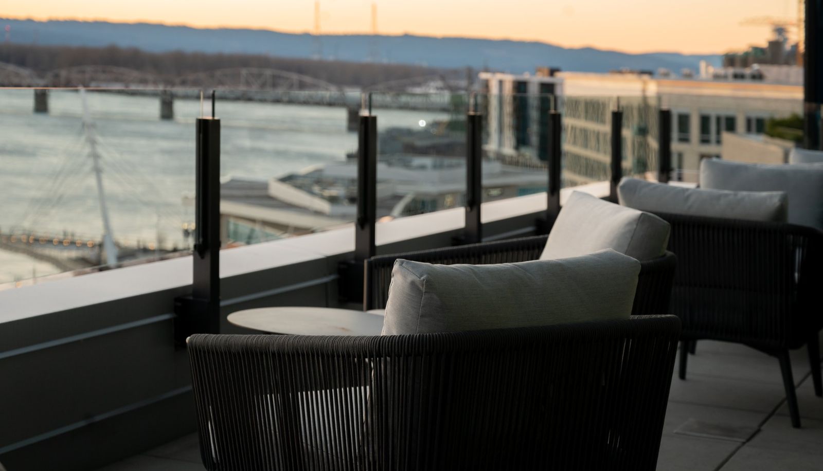 Info - Hotel Indigo VANCOUVER DWTN – PORTLAND AREA by IHG