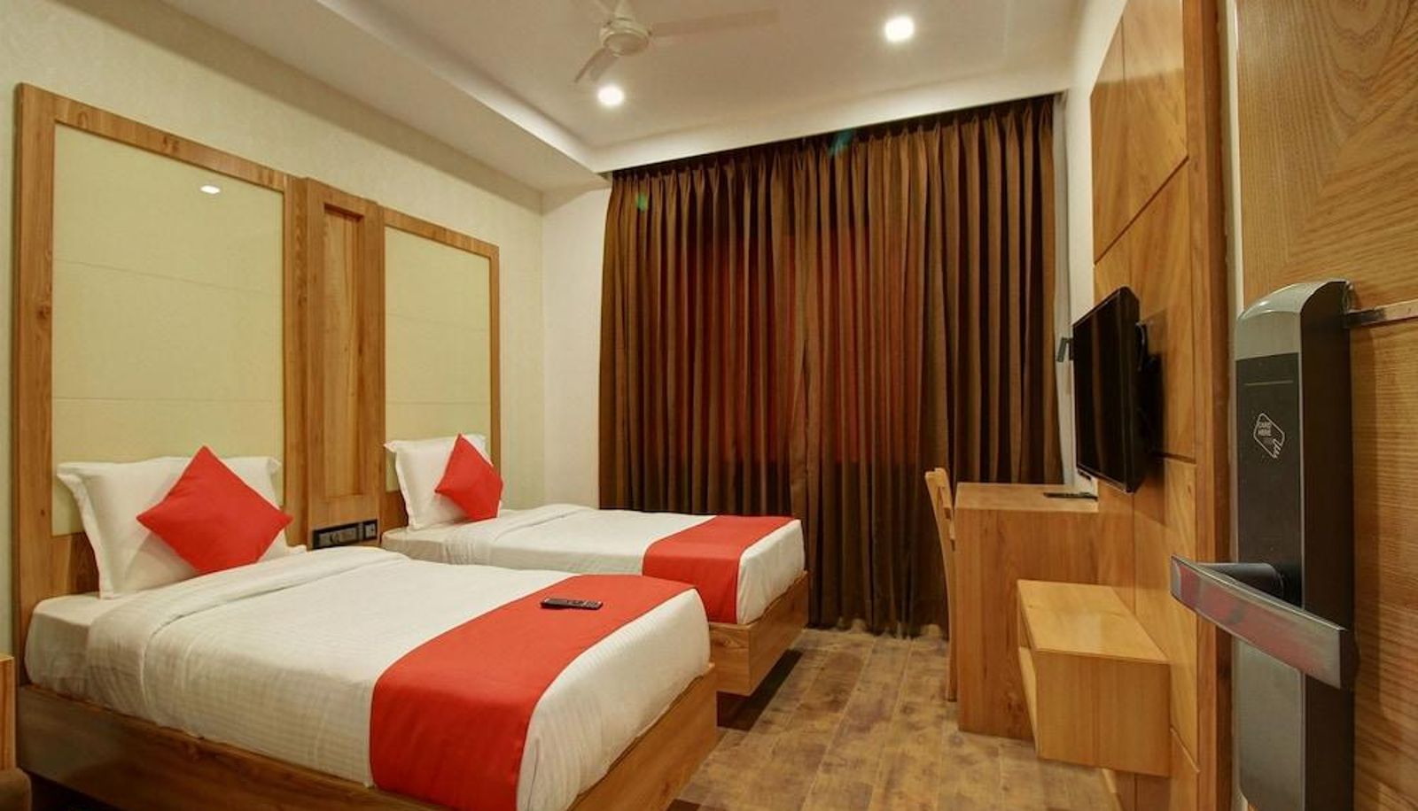 Standard room - Capital O 14031 Vinayak In