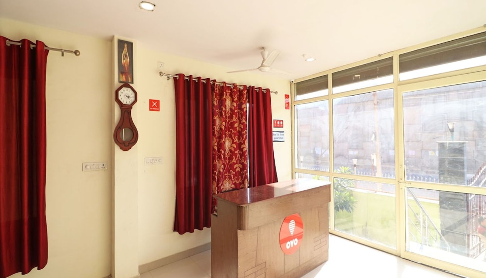 Reception - OYO 11426 Hotel Jyoti Residency