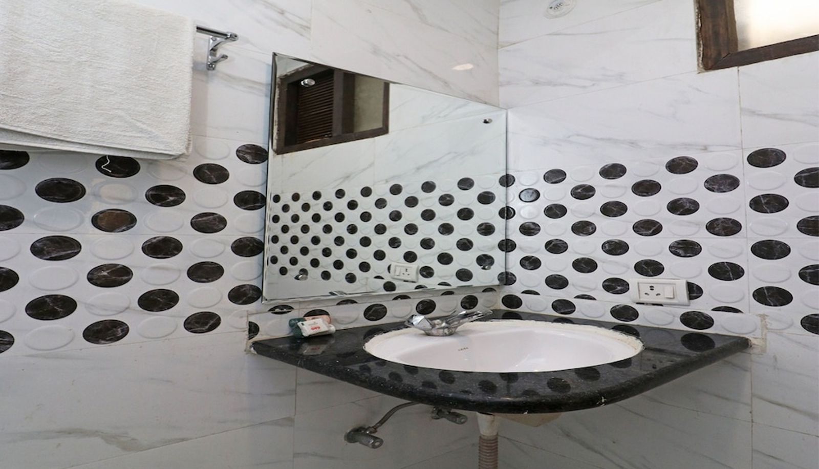Bagno - OYO 11426 Hotel Jyoti Residency