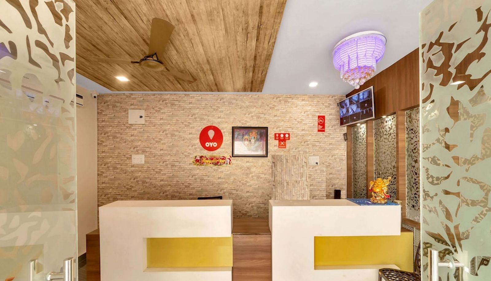 Reception - OYO 12231 Sai Vihar