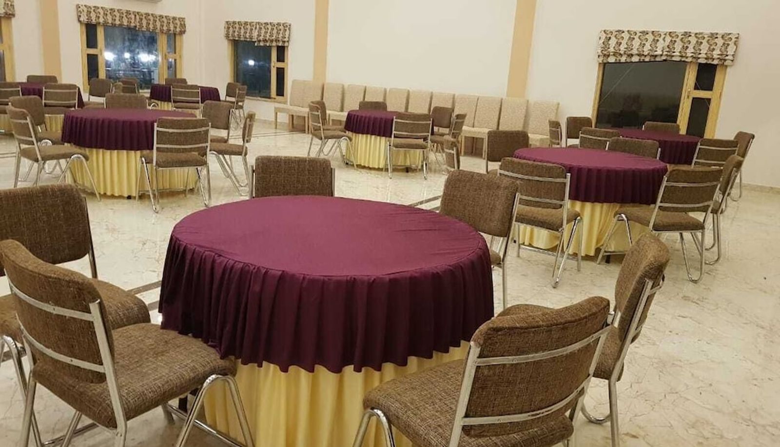 Meeting room - The Dagshai Manor