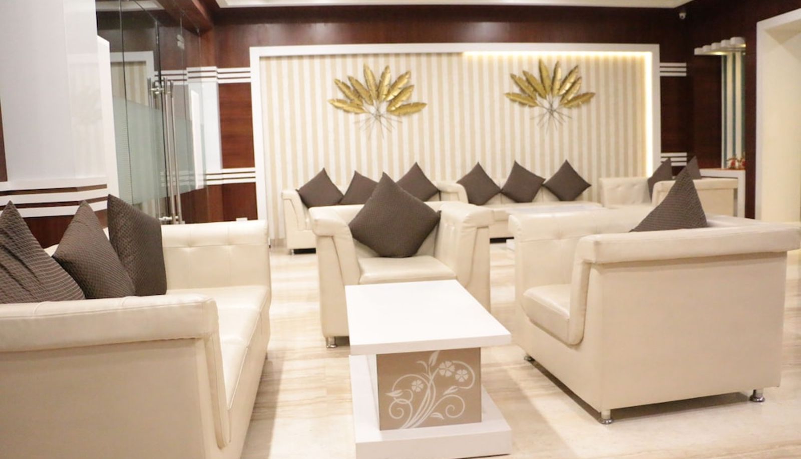 Hall - The Landmark Hotel