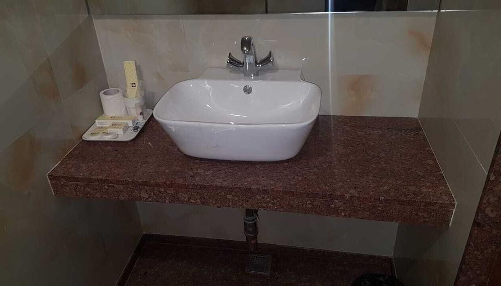 Business-kamer - Hotel Surya Executive