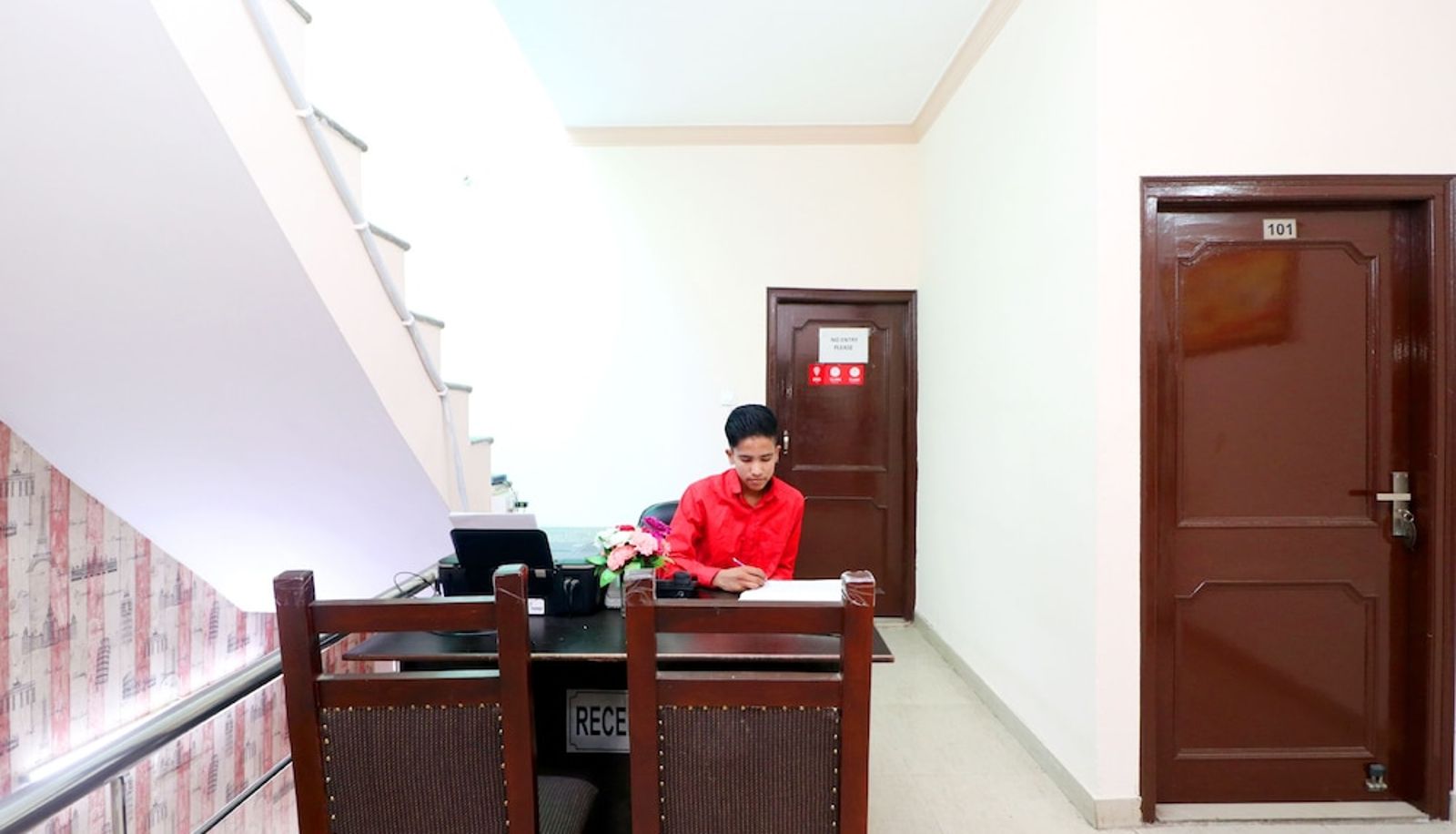 Reception - OYO 41568 Hotel Orchid