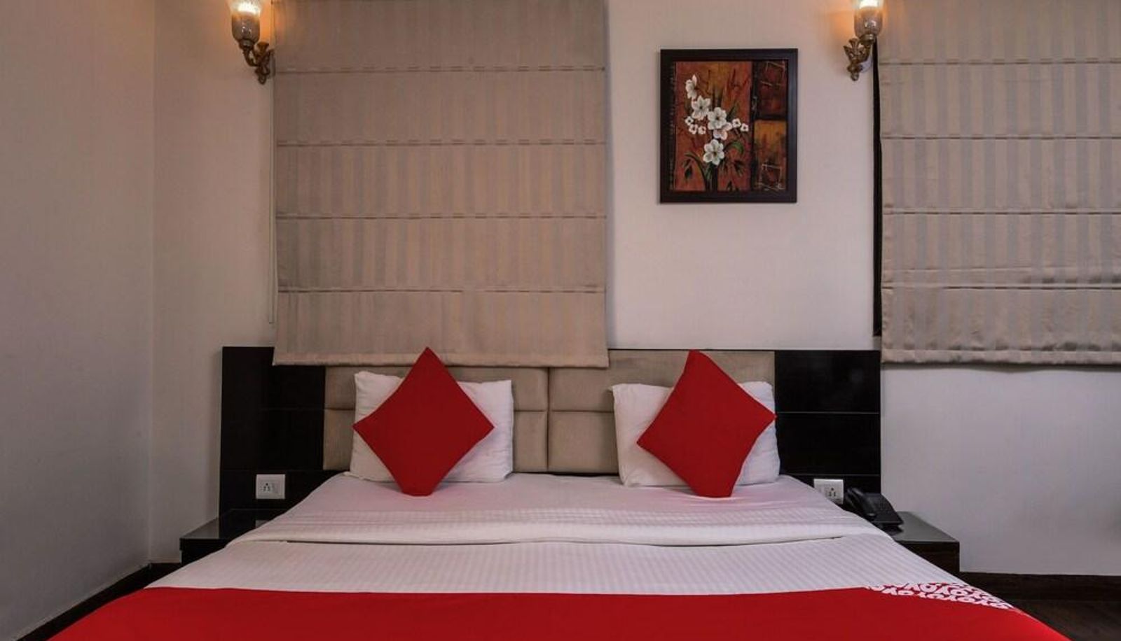 Standard room - OYO 15954 Connaught mews