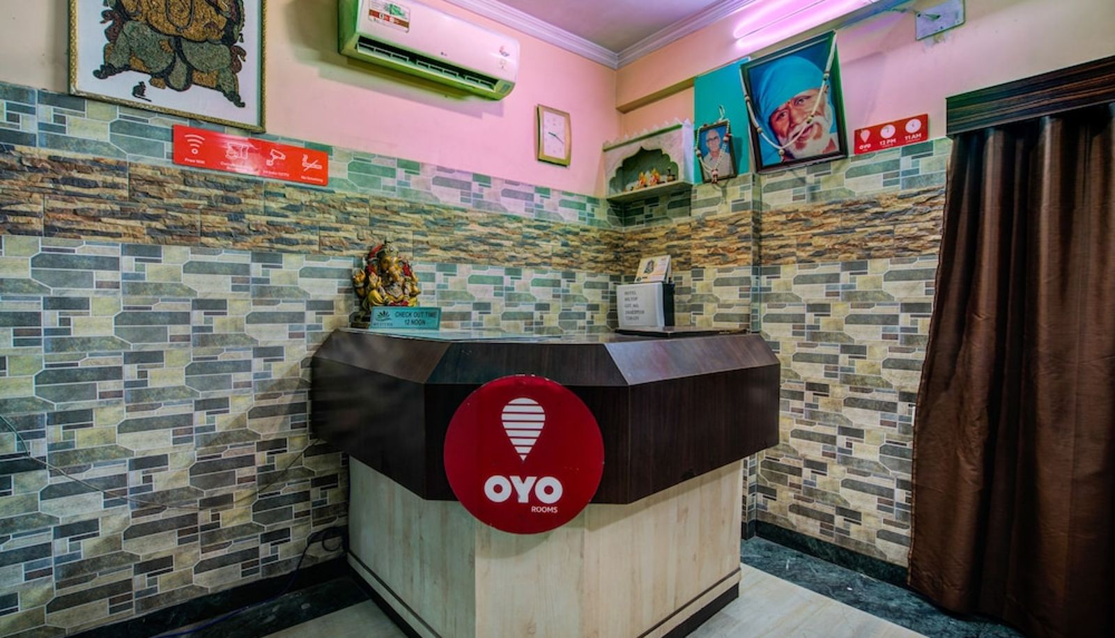 Reception - OYO 35368 Hotel HillTop