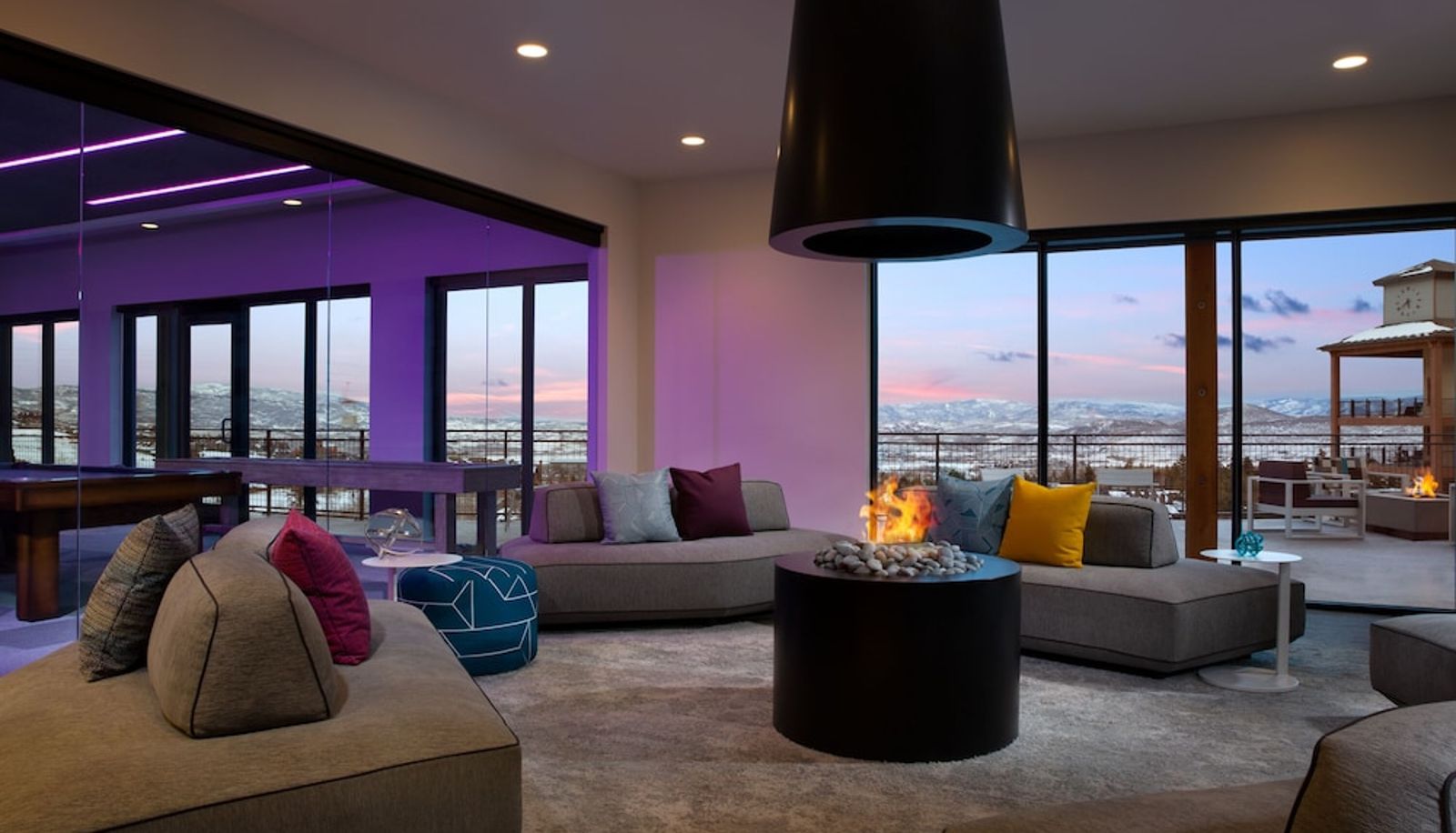 Hall - YOTELPAD Park City