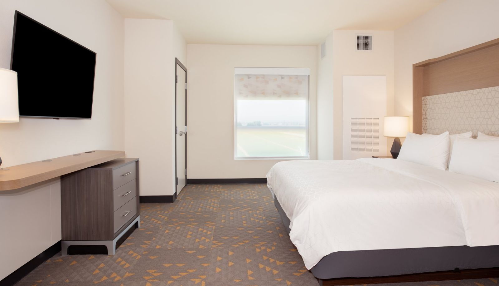 Camera - Holiday Inn GLENDALE - STADIUM & ENT DIST by IHG