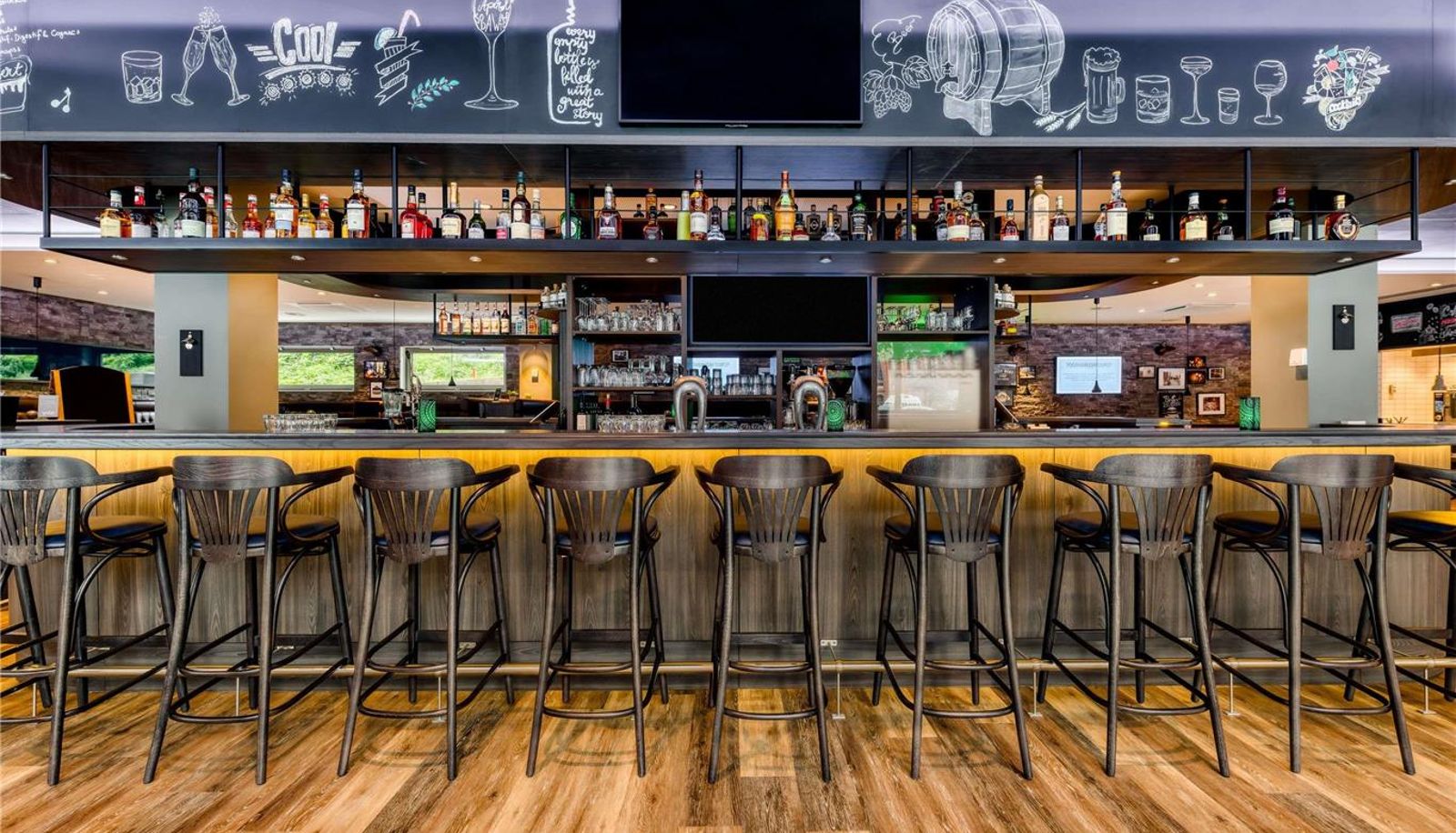 Bar - ibis Styles Hamburg-Barmbek
