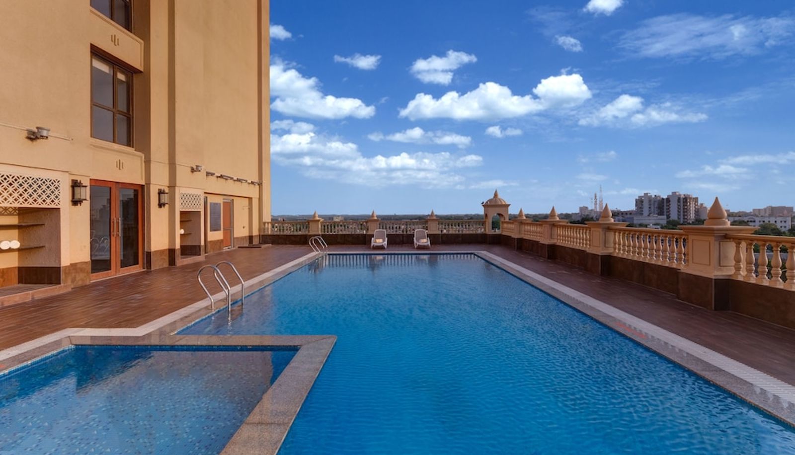 Pool - LEMON TREE PREMIER-DWARKA