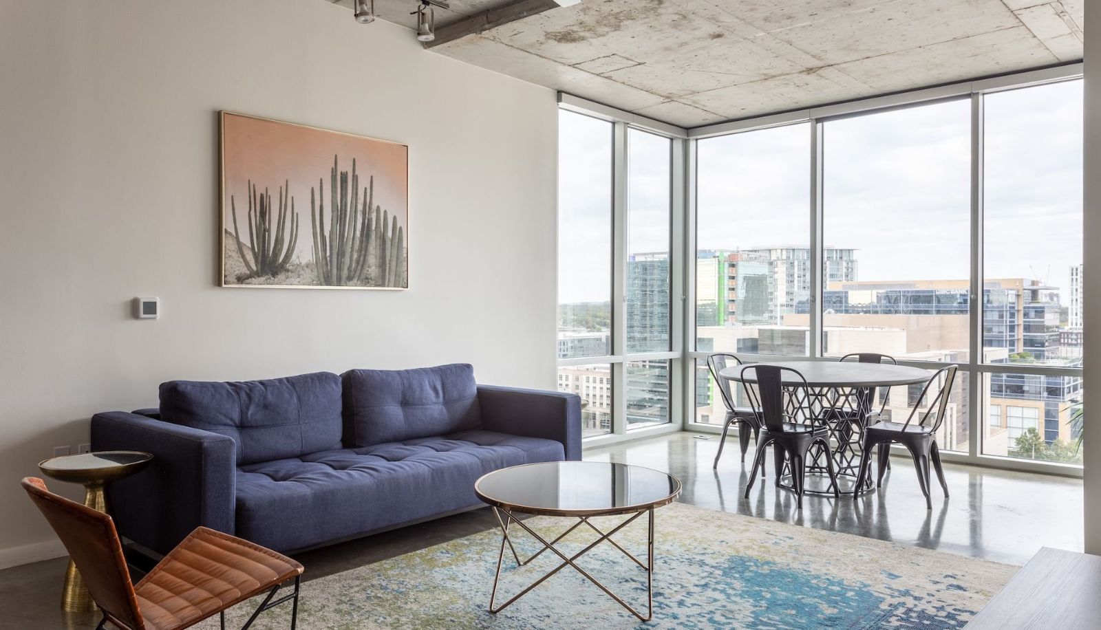Room - Kasa 2nd Street Austin