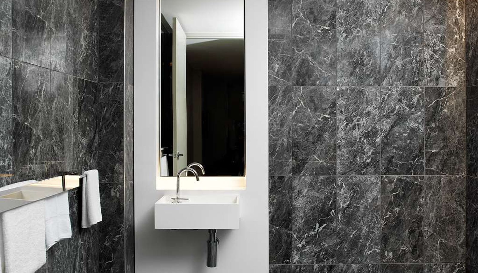 Kamer - A by Adina Sydney