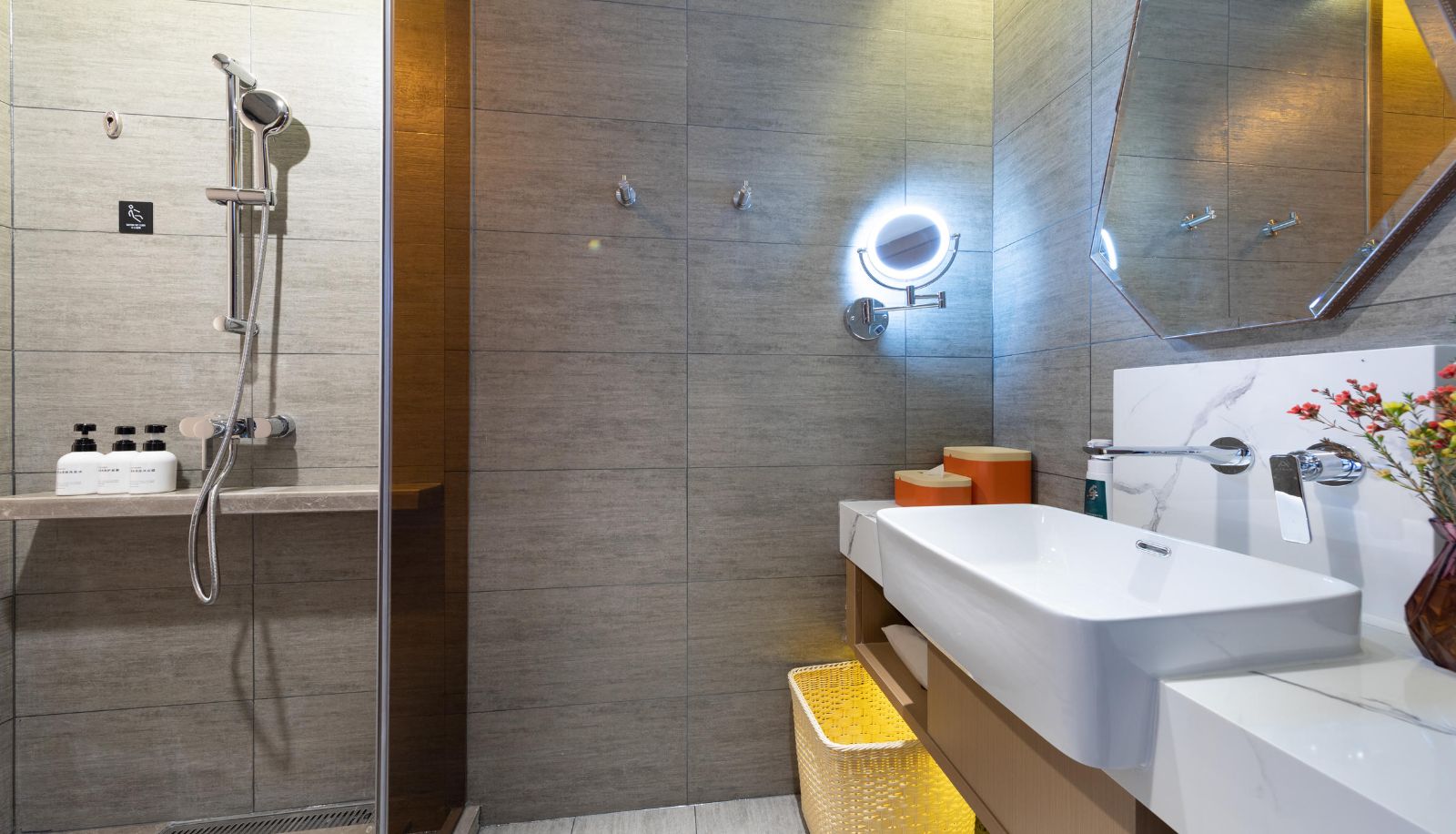 Kamer - Kunming International Trade Center Atour Hotel