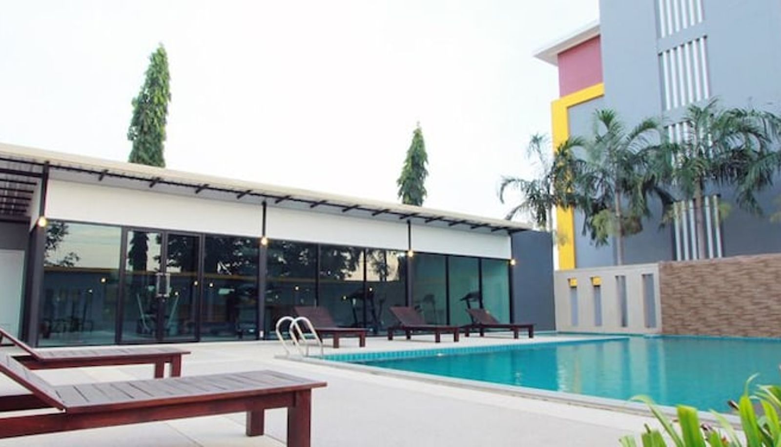 Pool - The Park 304