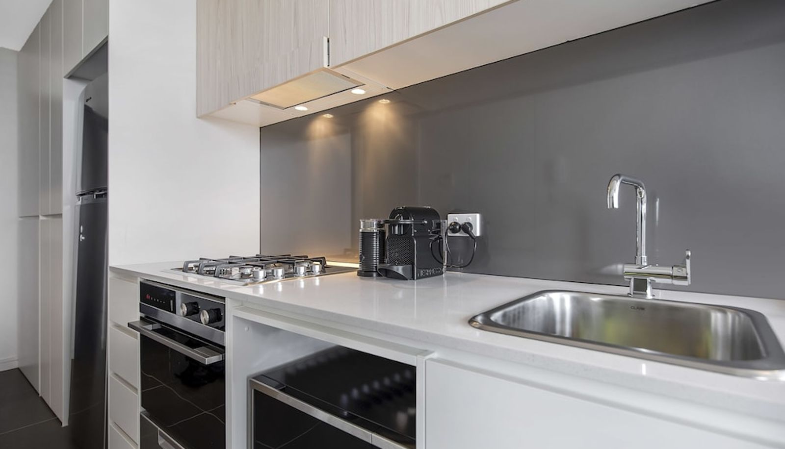 Apartment - Astra Apartments Newcastle East