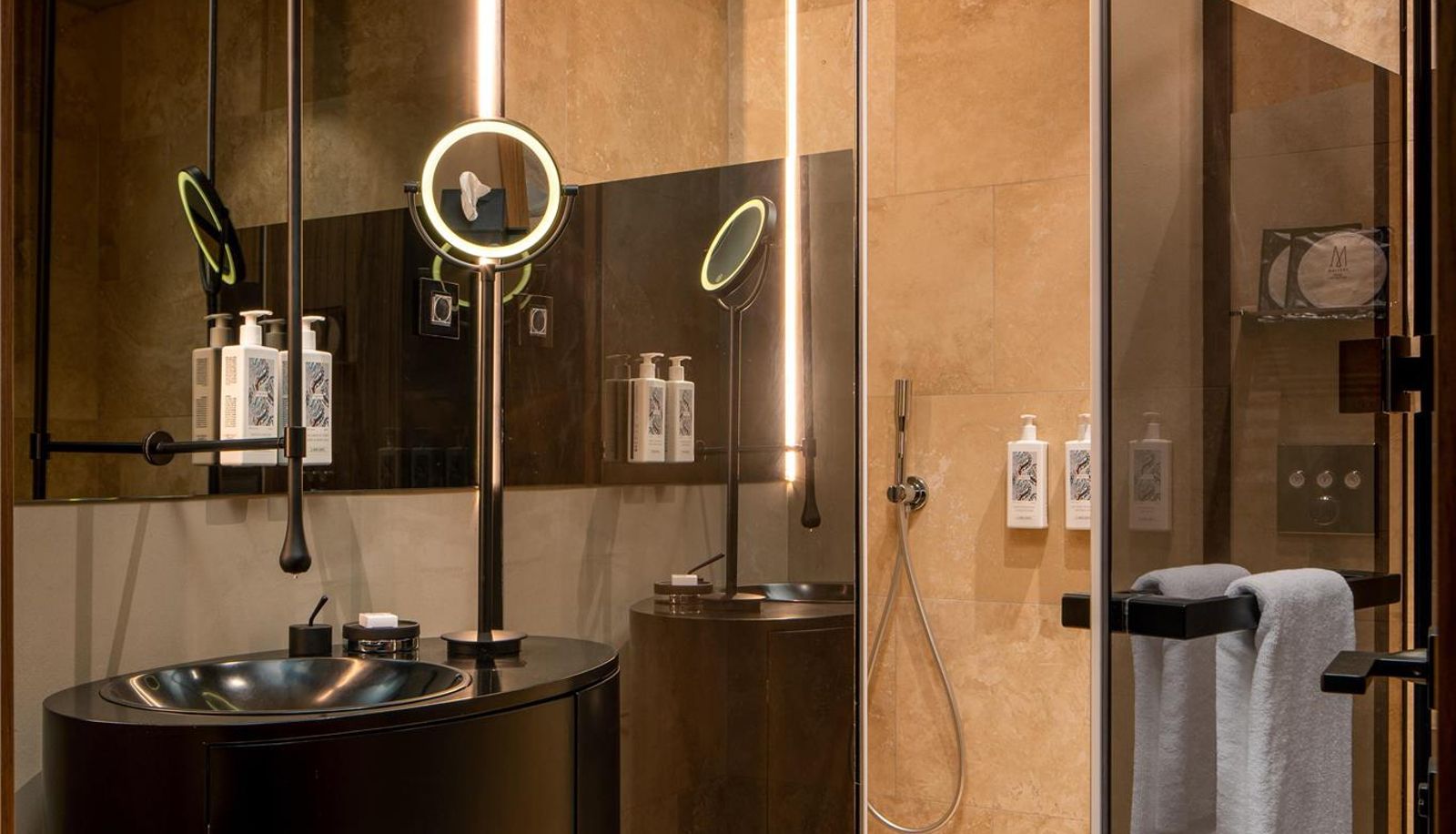 Zimmer - The Emporium Hotel Plovdiv - MGallery Collection