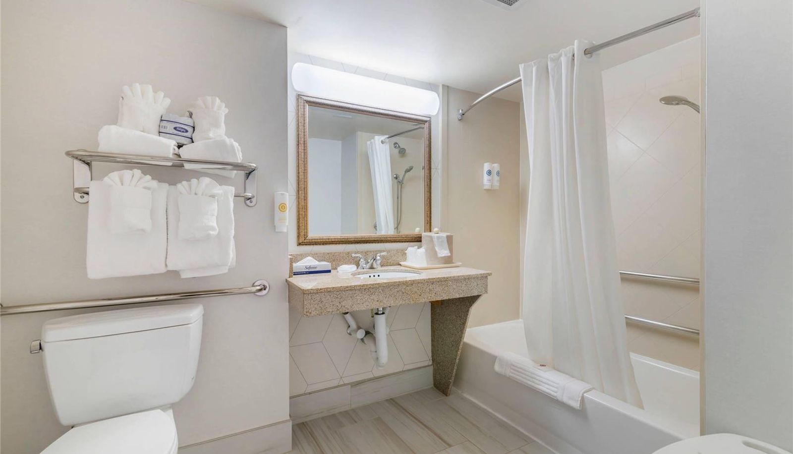 Habitación - Comfort Inn & Suites Lake George