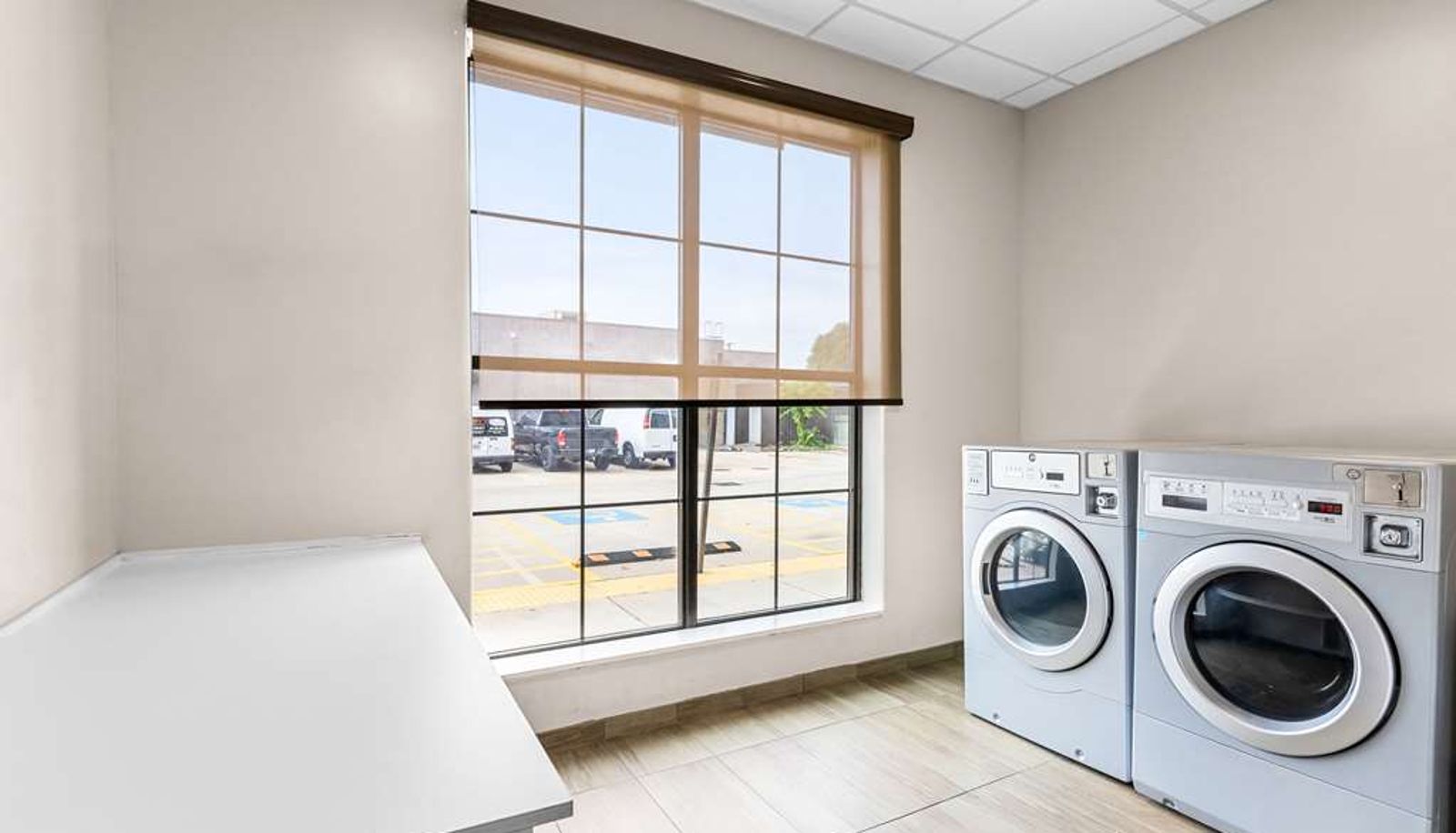 Interior view - Comfort Suites Columbia I-65
