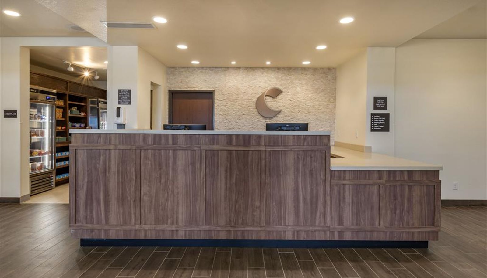 Hall - Comfort Suites Broomfield-Boulder/Interlocken