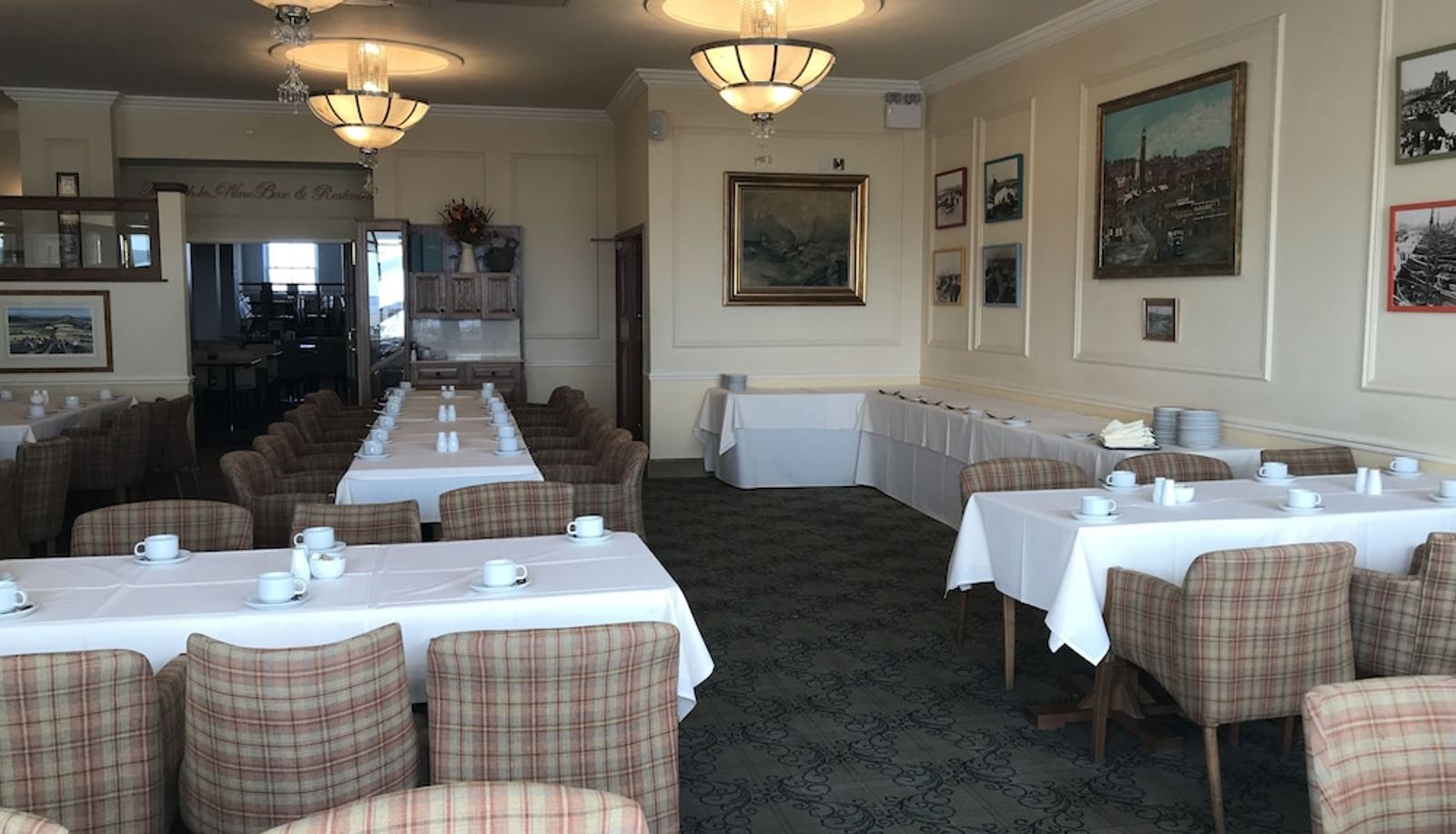 Restaurant - Pier Hotel