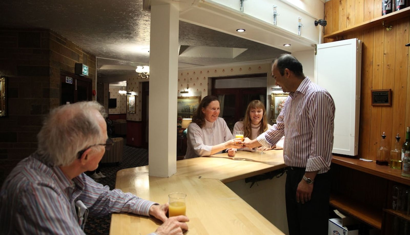 Hall - Columbia Hotel & Restaurant
