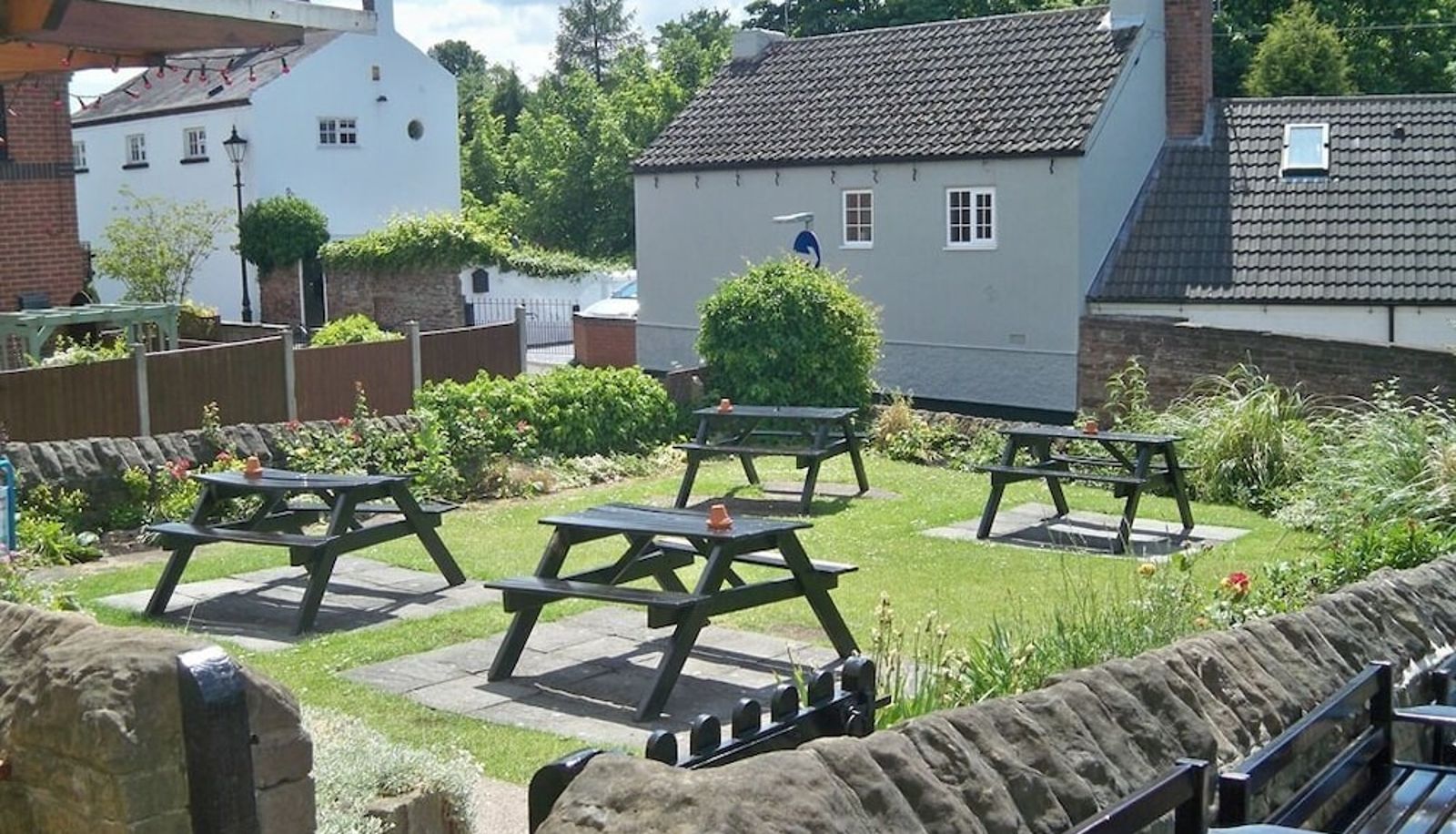 Info - Nelson and Railway Inn