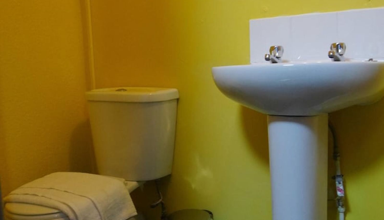 Bathroom - The Stone House Hotel