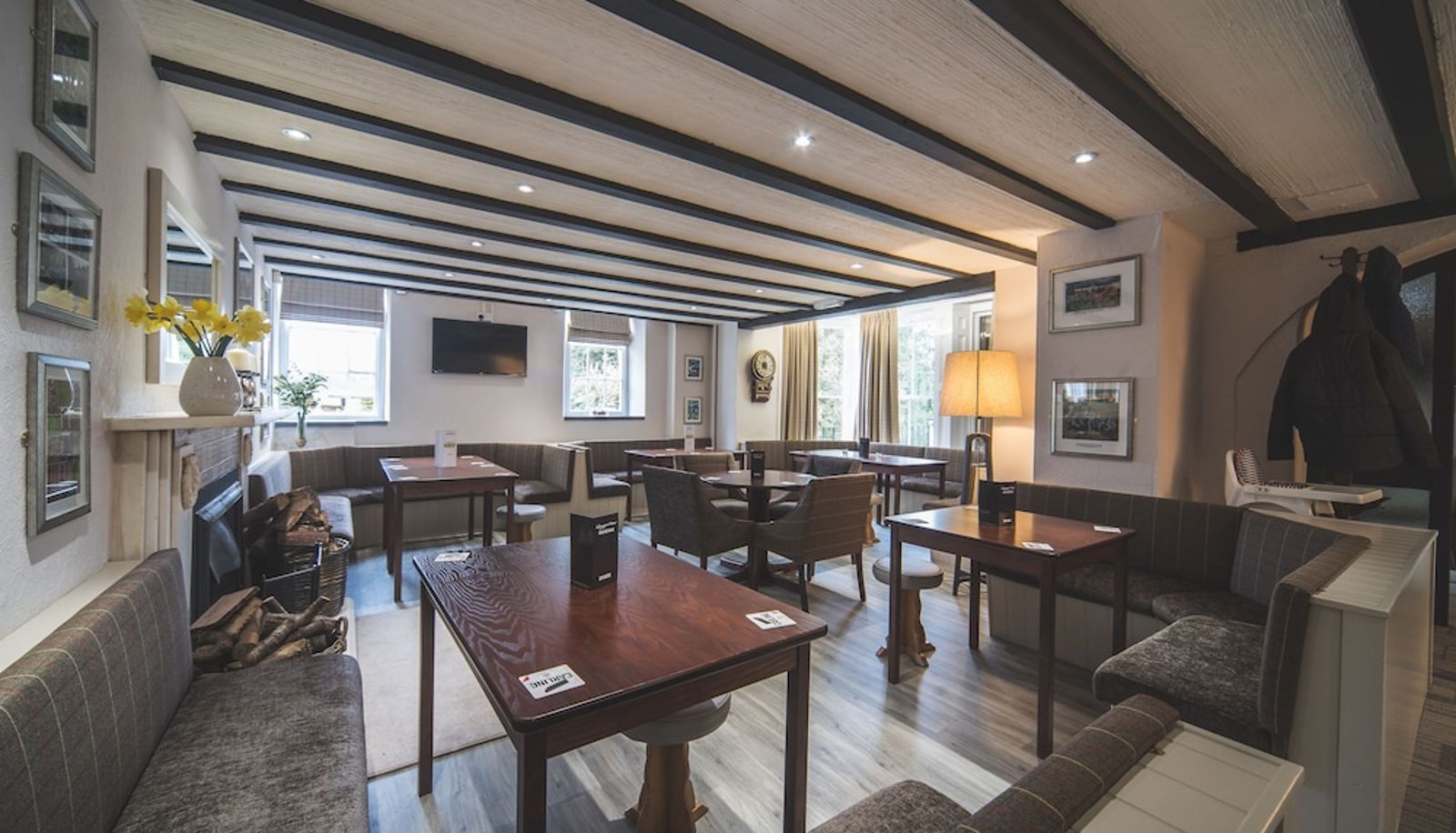 Restauracja - Llwyngwair Manor